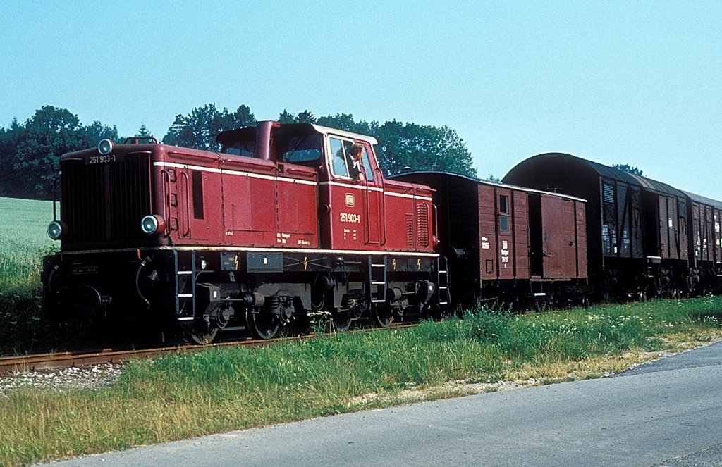 251 903  Reinstetten  13.07.82