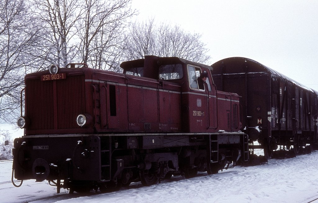 251 903  Warthausen  30.12.76