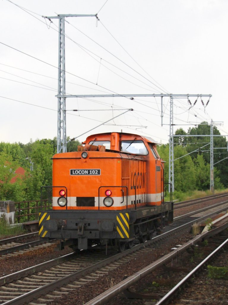 27.6.2013 Locon 102 in Zepernick unterwegs Richtung Karow