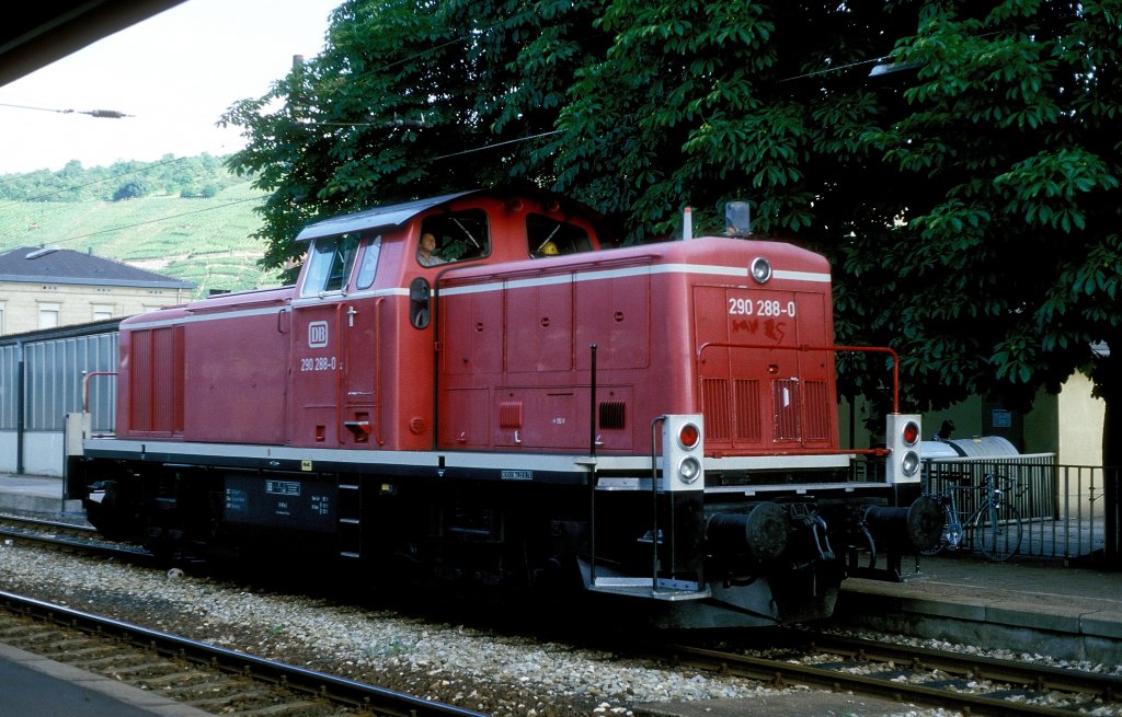 290 288  Esslingen  19.06.82