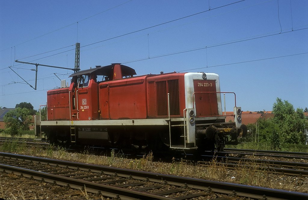 294 223  Tamm  03.07.01