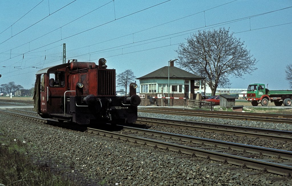 323 124  Troisdorf  15.04.82