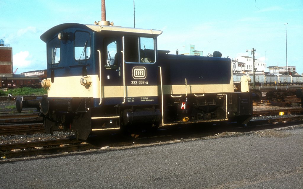 332 007  Cuxhaven  04.07.82