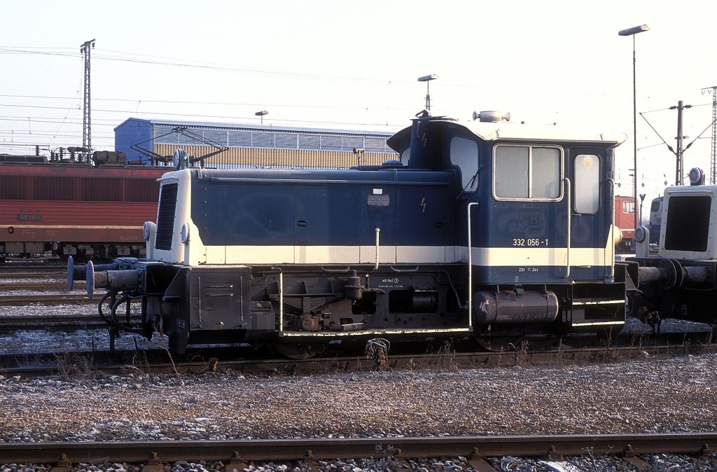  332 056  Mannheim Rbf  02.01.96