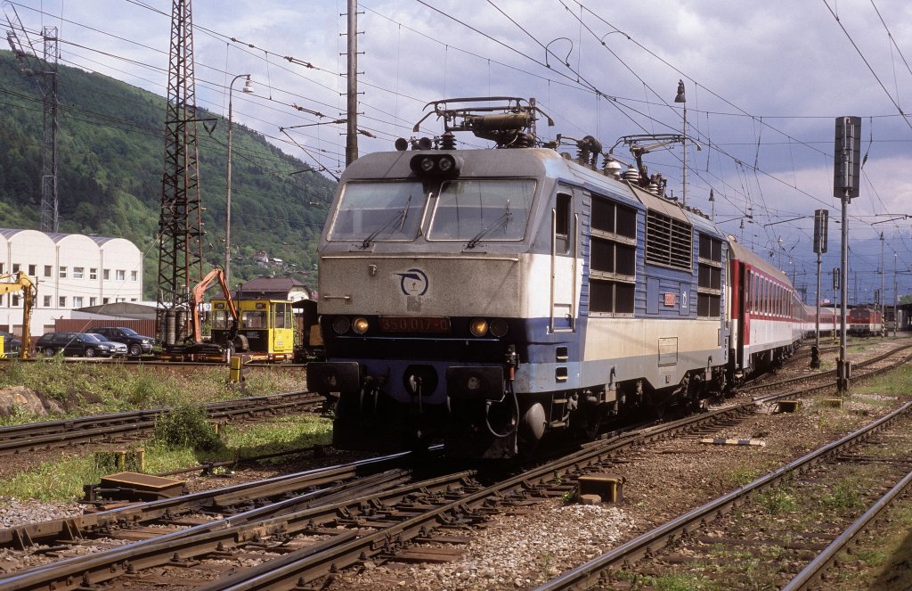 350 017  Zilina  16.05.11