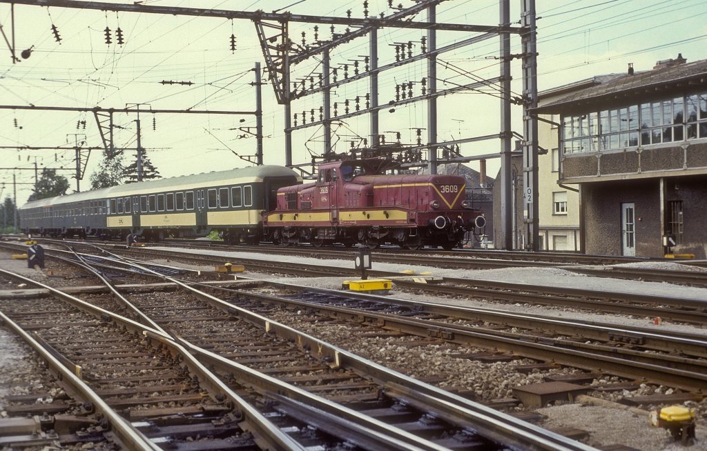 3609  Petange  01.03.93