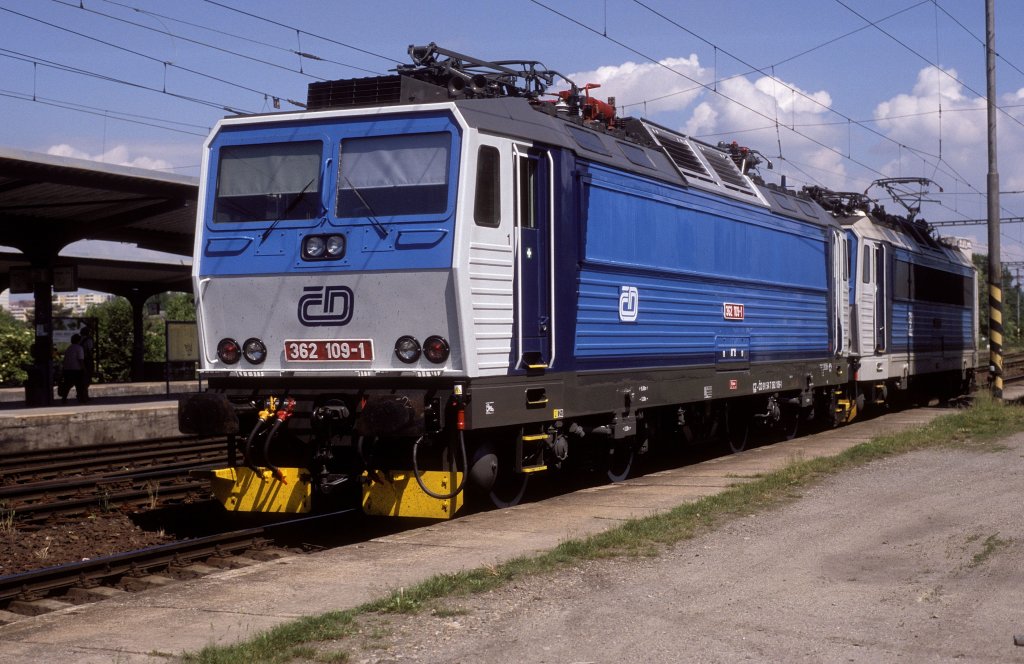 362 109 + 363 160  Brno - Zidenice  18.05.11