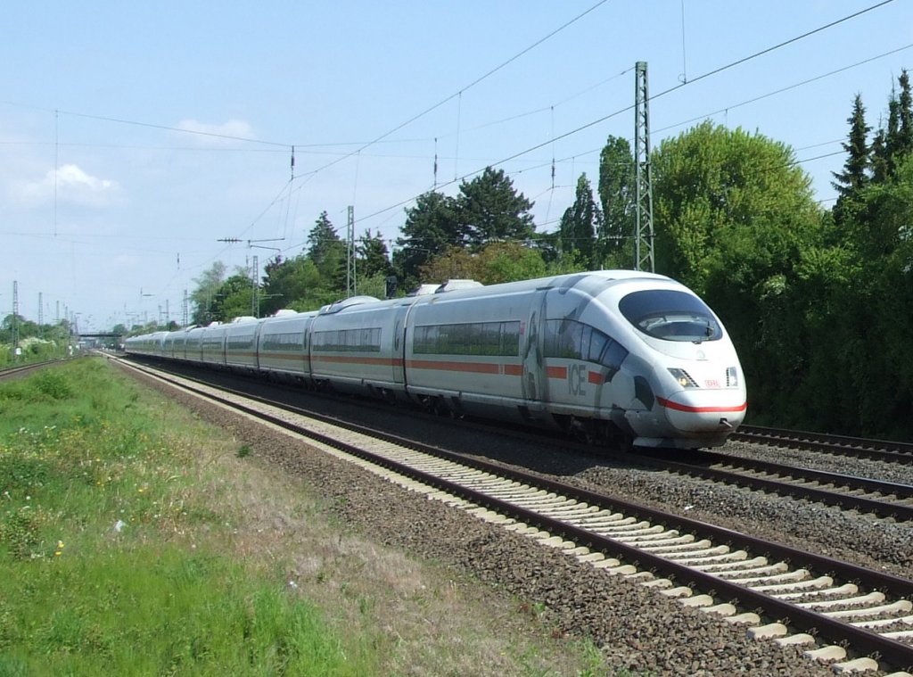 403 012  Montebaur  am 16.5.10 in Dsseldorf-Angermund