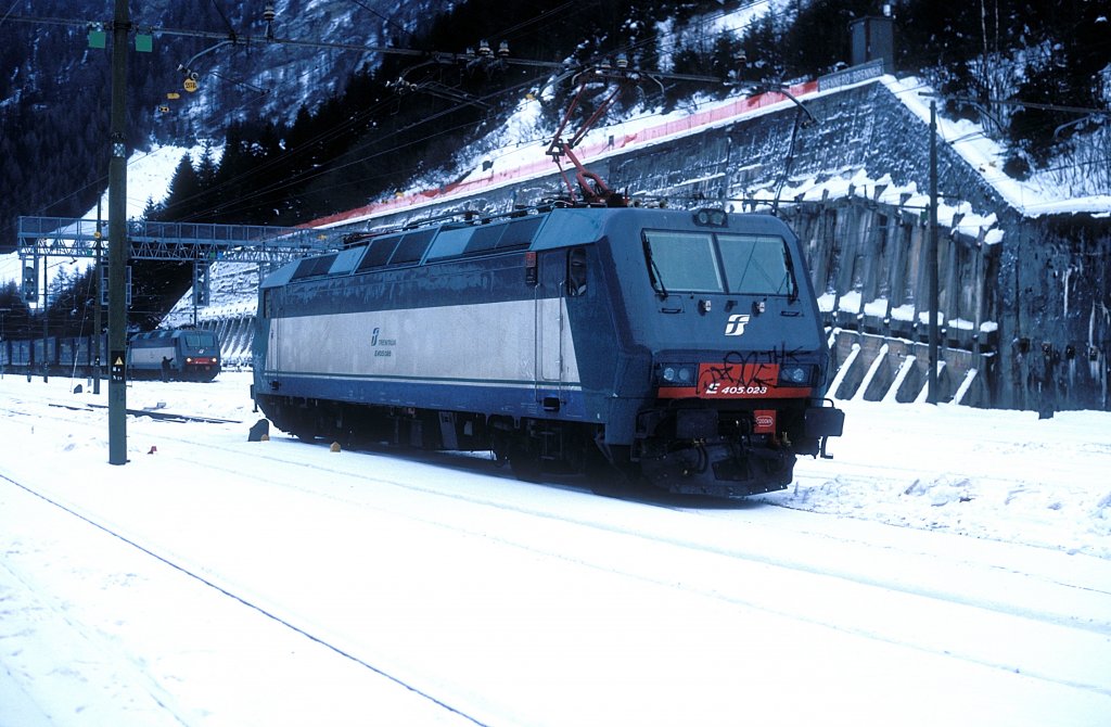  405 028  Brenner  06.01.05