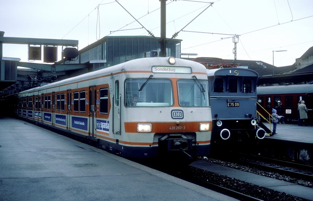  420 293  Stuttgart Hbf  15.12.85