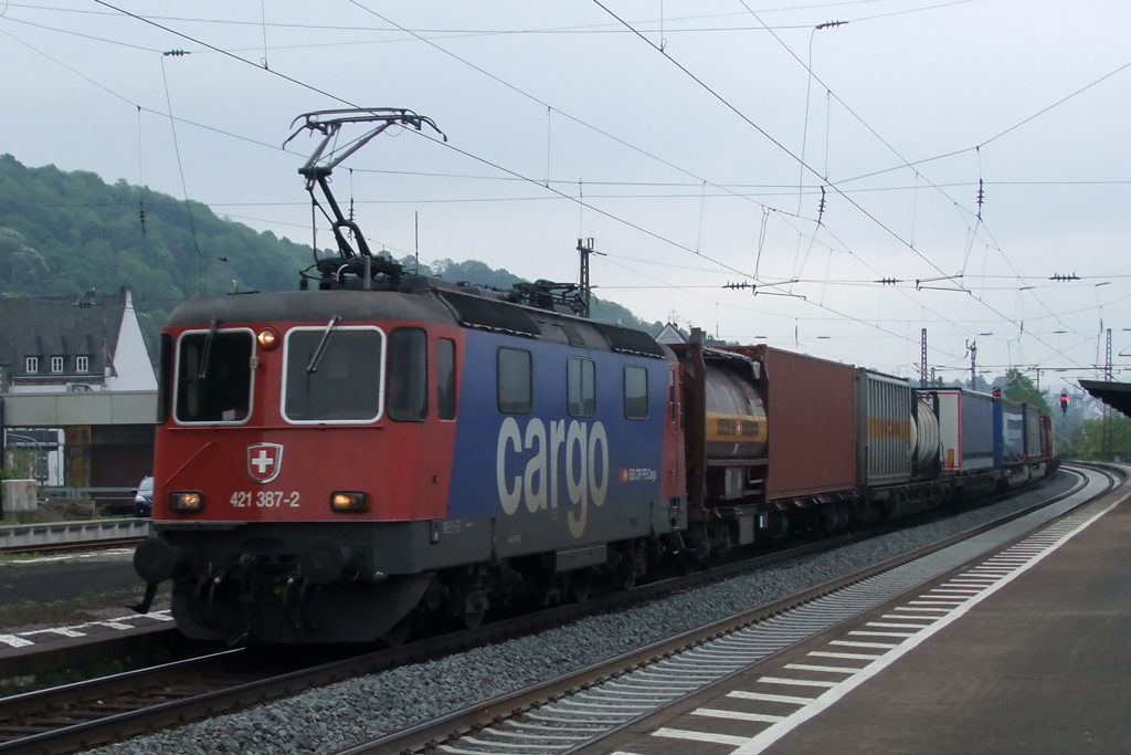 421 387-2 in Koblenz-Ehrenbreitstein 27.4.2011