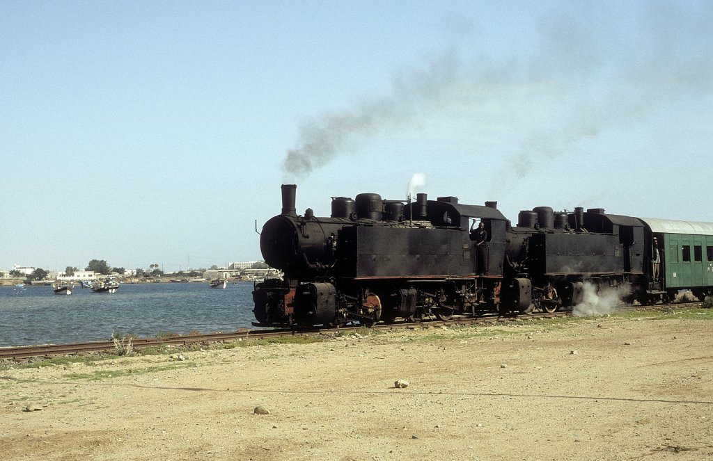   442 54 + 442 59  Massawa  09.02.05