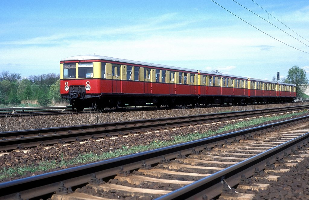  476 333  bei Mhlenbeck  08.05.97