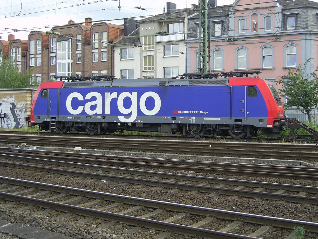 482 048-6 steht Abgestellt am Aachener Hauptbahnhof (Di,21.06.2011)