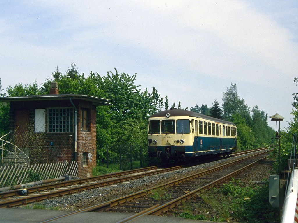 515 608 in der Nhe des Abzwg. Rahm im Juni 1994