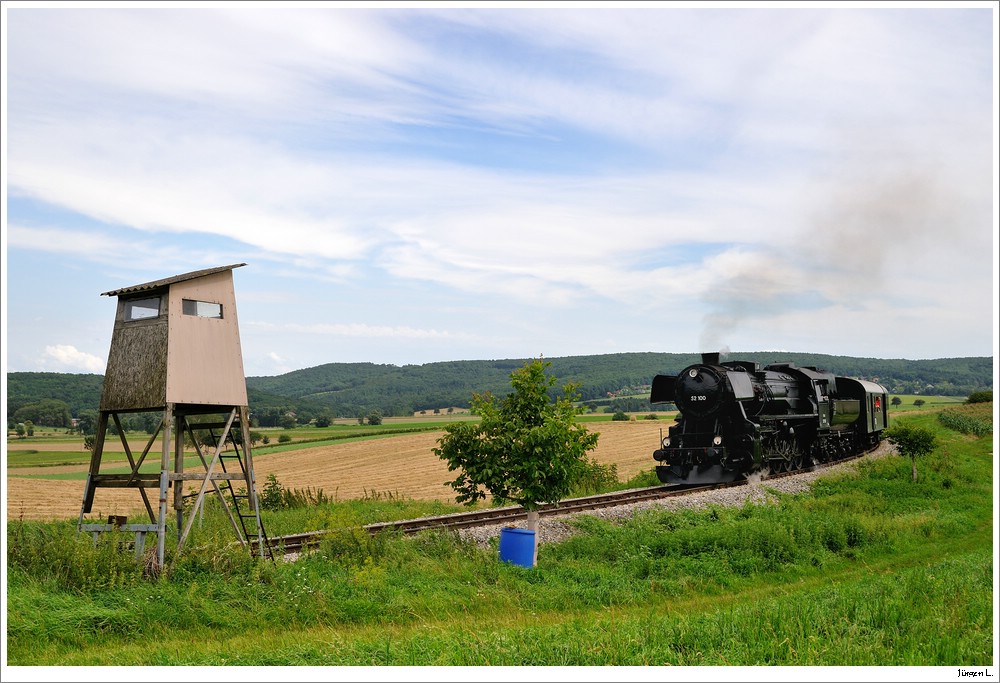 52 100 mit REX7395 von Ko nach Erb; Hier nahe Weinsteig, 15.8.2010.