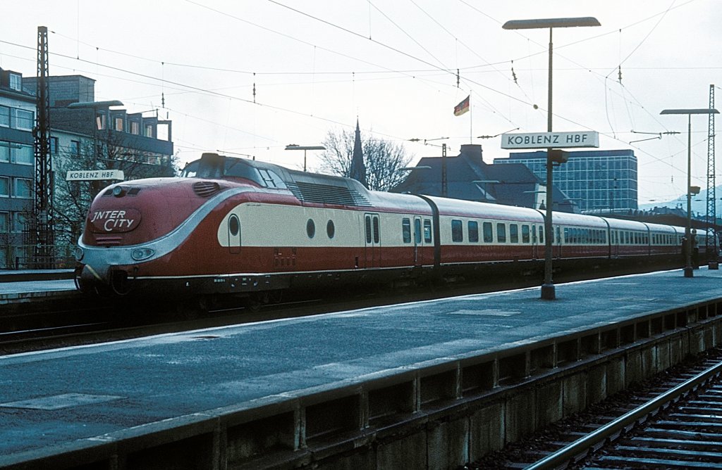 601 011  Koblenz Hbf  23.04.77