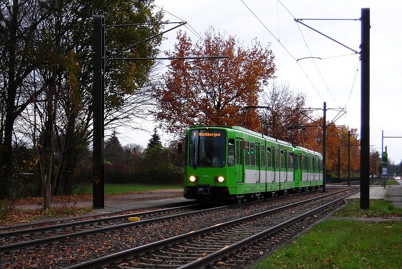 6131 und 6xxx in Bothfeld Friedhof