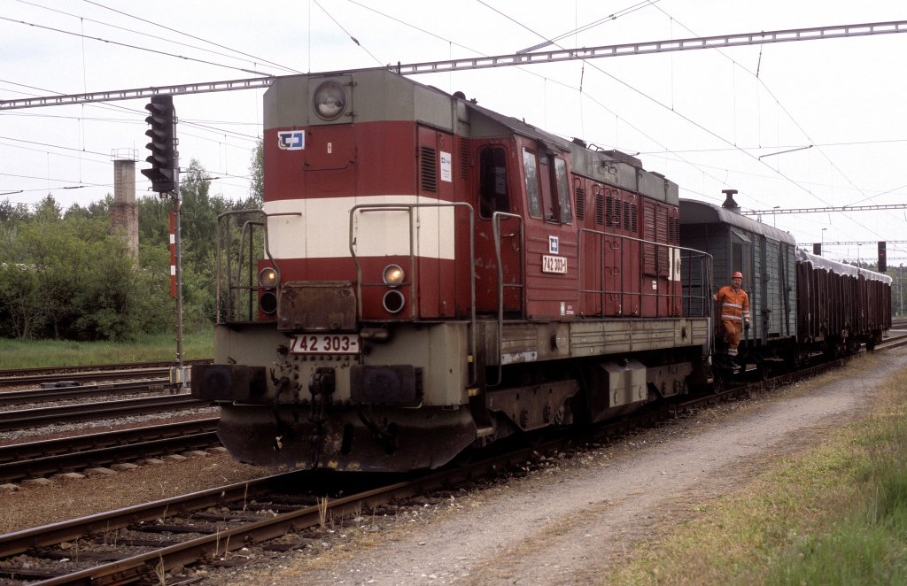 742 303  Rohatec  17.05.11