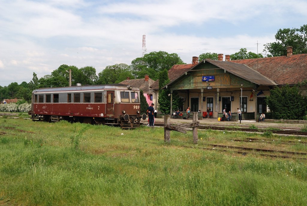 77 0989 in Ineu (04.05.2010)