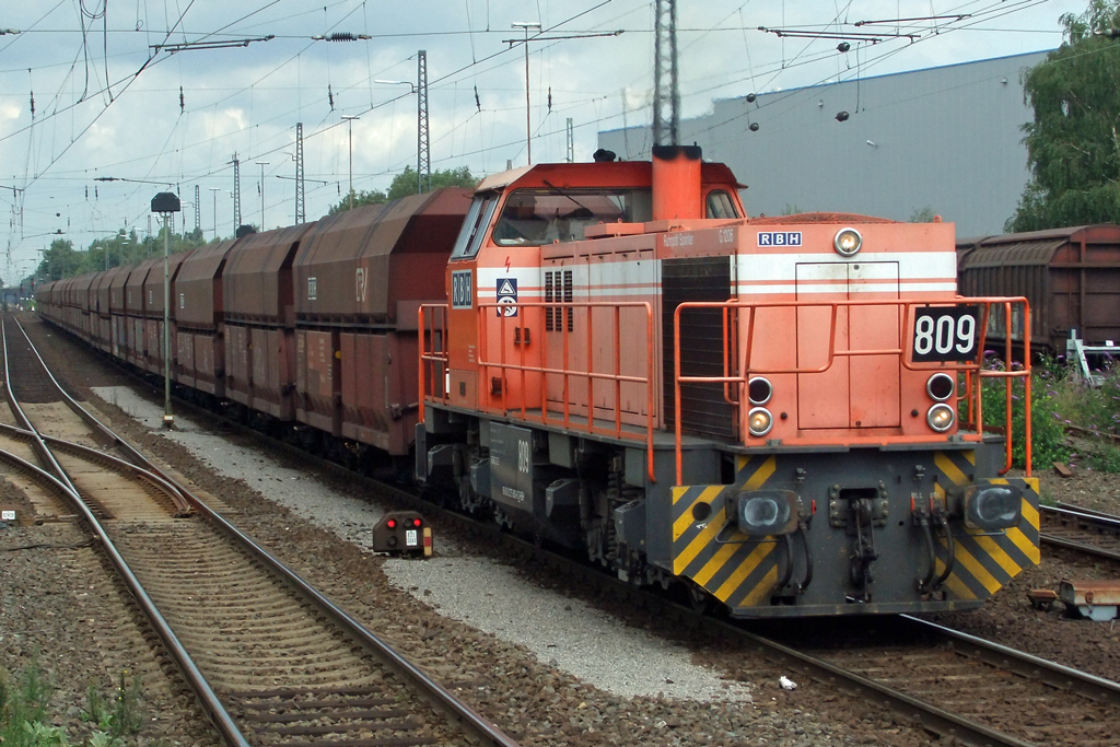 809 der RBH in Recklinghausen-Sd 25.8.2010