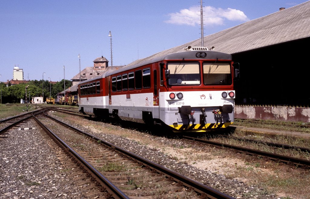 813 037  Nitra  09.05.11