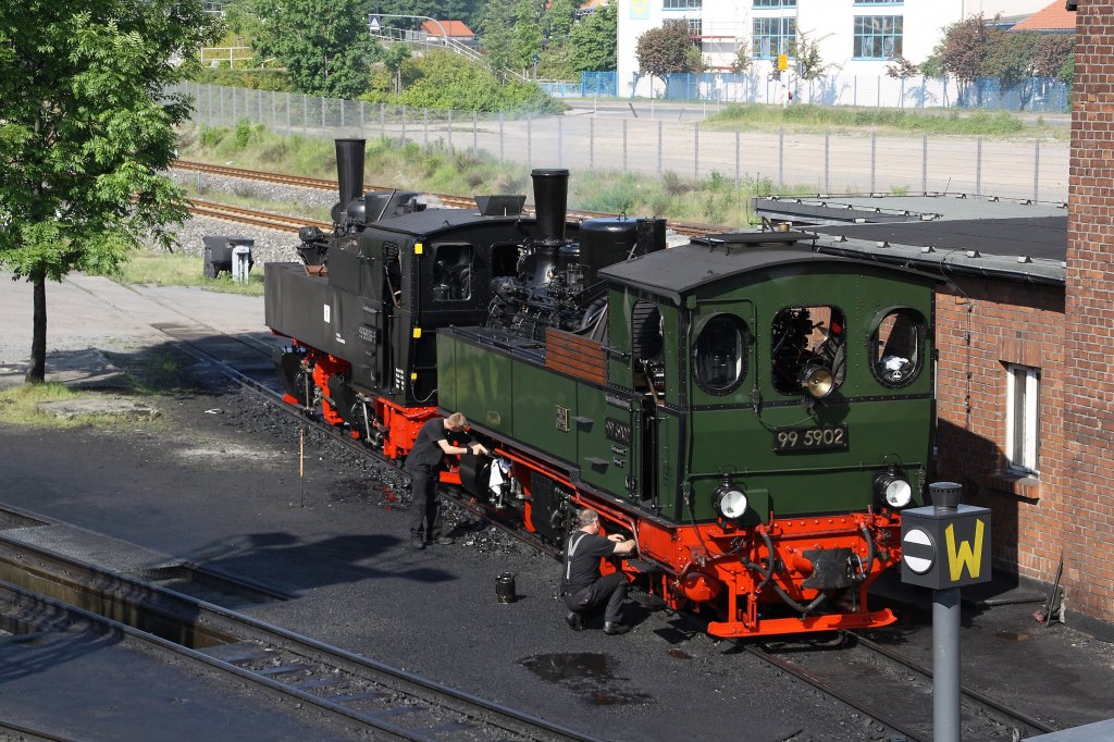 99 5906 und 99 5902 am 09.06.2010 im BW Wernigerode.