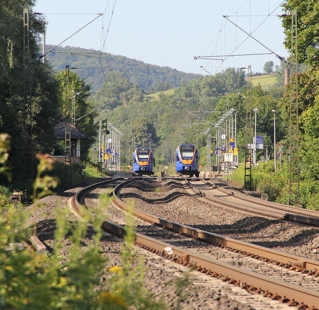 Ab 01. Mrz 2013 wird der Bahnhof Wehretal Reichensachsen zu meinem neuen Berufspendler Start- und Zielbahnhof, wenn ab dann die neue Wahlheimat bezogen wird. Hier treffen sich zwei Cantus Flirts auf der Linie R7 nach und von Gttingen im Bahnhof. Aufgenommen am 01.08.2012.