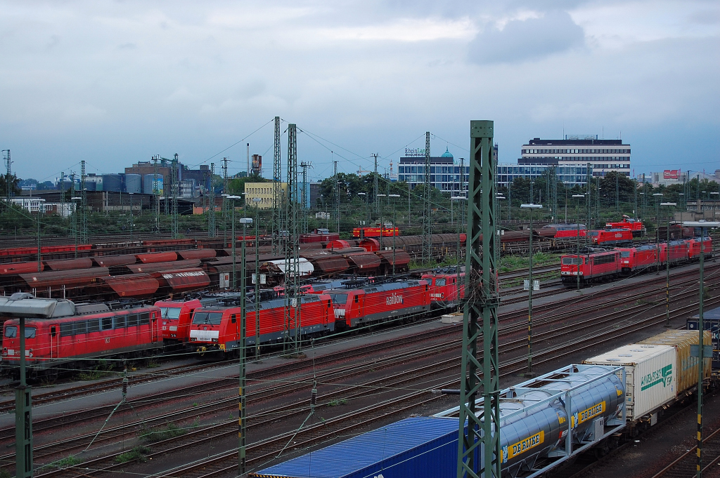 Abendstimmung im Rangierbahnhof Neuss. 27.8.2010