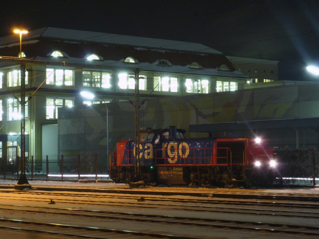 Am 843 094-4 von SBB Cargo wartet in Singen(Htw) auf den Wagenpark von DGS 88319 nach Schaffhausen. 21.12.09