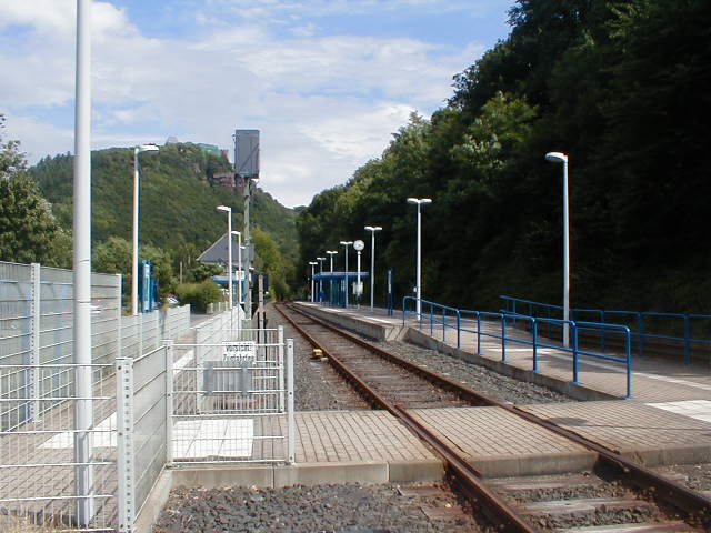 Bahnhof Nidegen im Sommer 2007