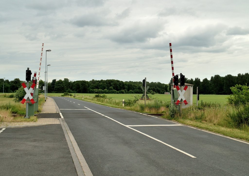 Bahnbergang Buschweg in Linnich. 22.6.2013