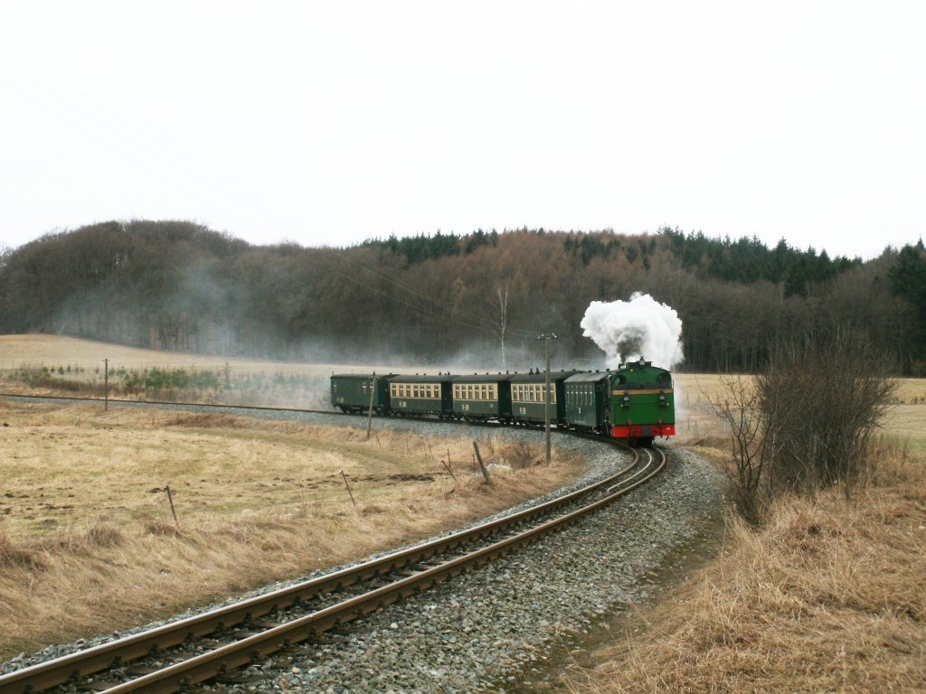 Bereits zwei Stunden zuvor traf ich Mh53 am 19.Februar 2011 schon einmal,bei Serams kam Sie mit dem P 107 aus Putbus nach Ghren mir entgegen.