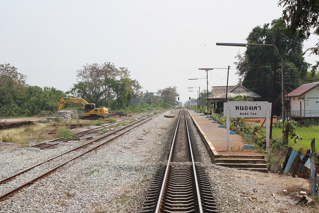 Bf. Nong Tao, Blickrichtung Bangkok, am 13.Mrz 2012. 

