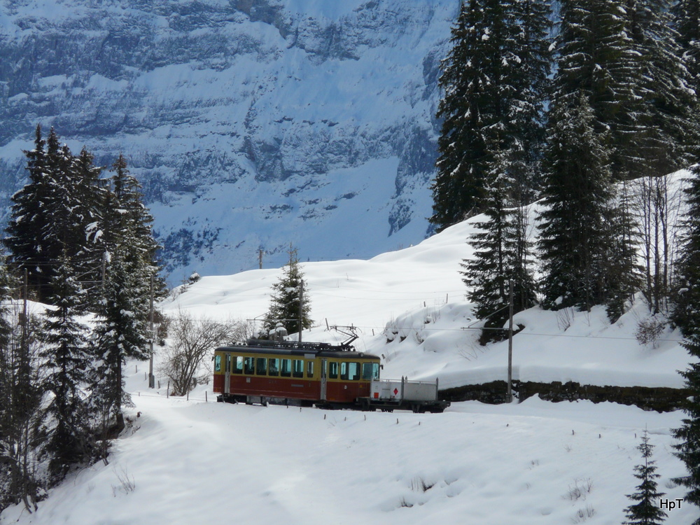 BLM - Triebwagen Be 4/4 22 unterwegs zwischen Grtschalp und Winteregg am 25.02.2011

