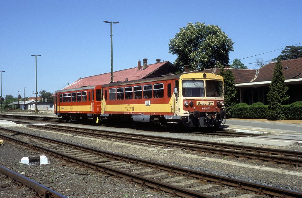   Bzmot 317  Tapolca  05.05.11