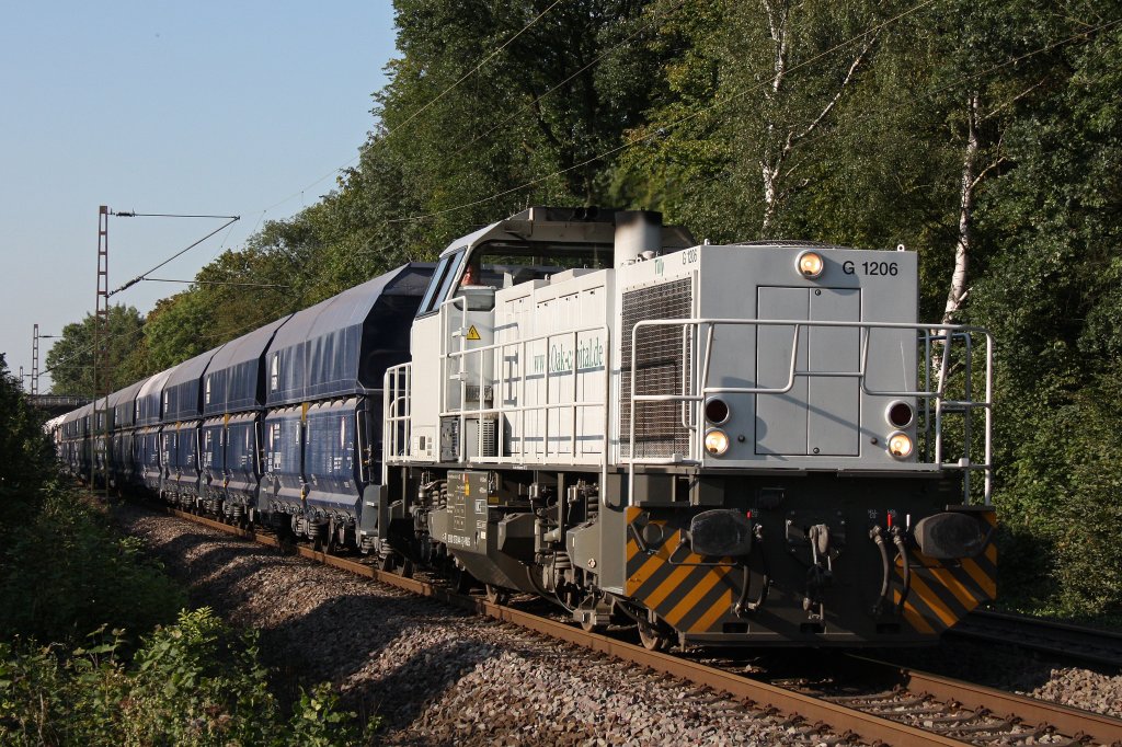 Die TXL Mietlok 276 044  Tilly  am 1.9.11 mit dem Kalkzug nach Flandersbach bei der Durchfahrt durch Ratingen-Tiefenbroich.