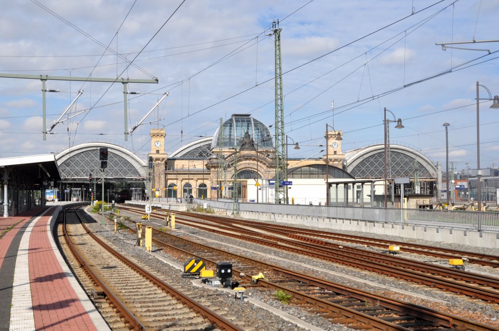 DRESDEN, 08.09.2010, der Hauptbahnhof