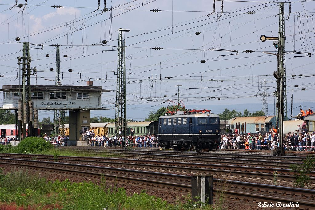 E41 001 am 21.5.2011 in Koblenz Ltzel auf der Parade.