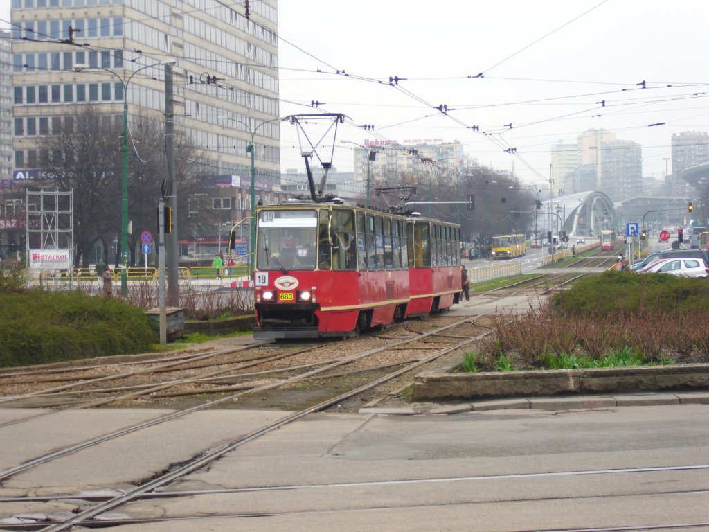 Eine Straenbahn in Katowice Rynek.