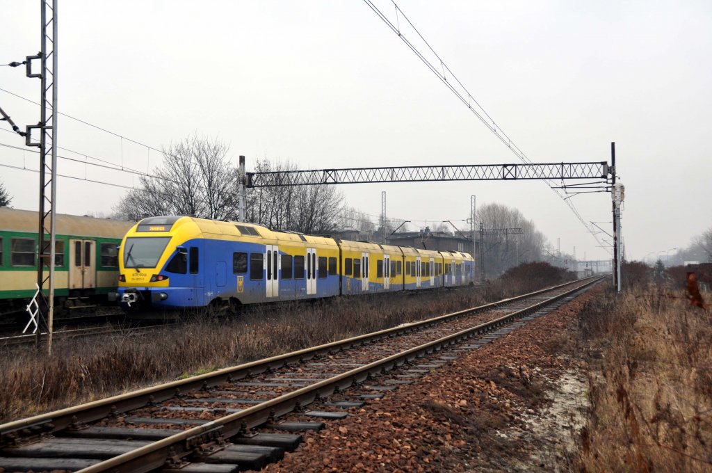 EN75 004 in Katowice (28.12.2011)