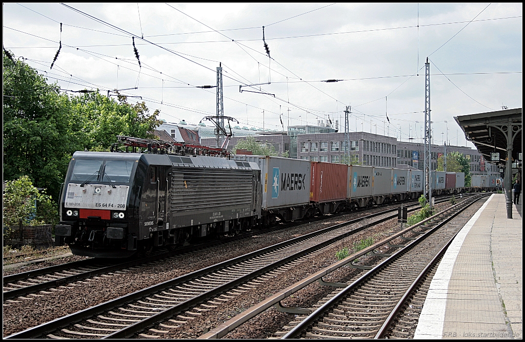 ERSR ES 64 F4-208 mit Containerzug (NVR-Nummer: 91 80 6189 208-2 D-DISPO Class 189-VO, gesehen Berlin Kpenick 21.05.2010)