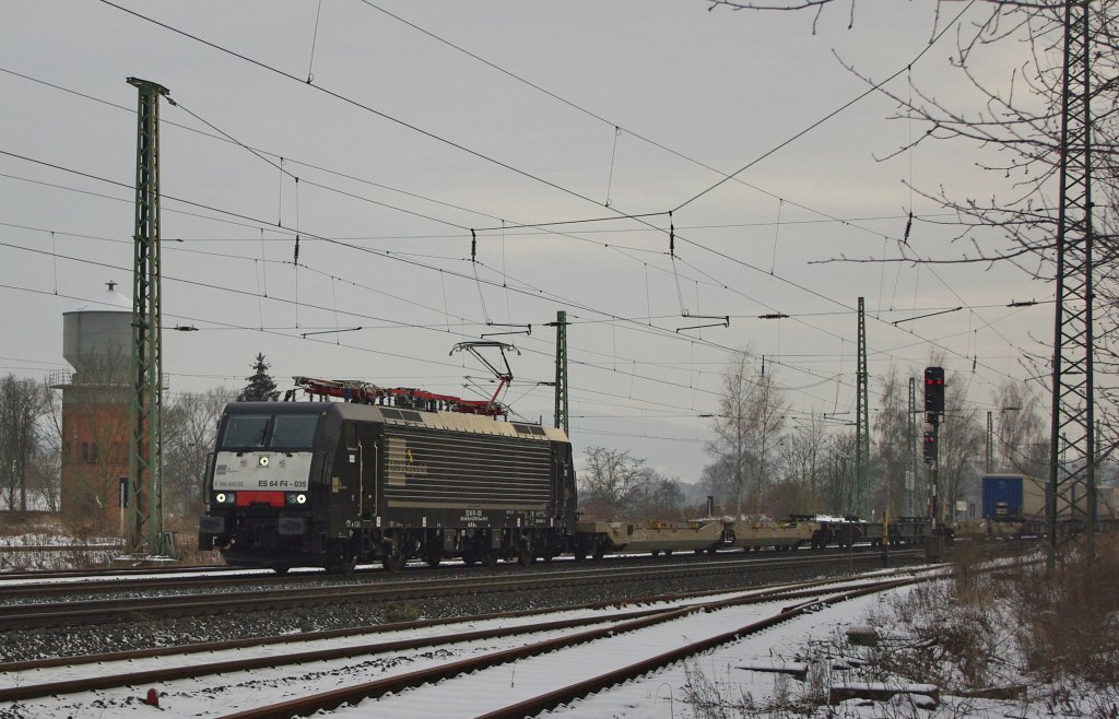 ES 64 F4-035 (E 189 935 SE) in Fahrtrichtung Norden durch Eschwege West. Aufgenommen am 27.01.2010.