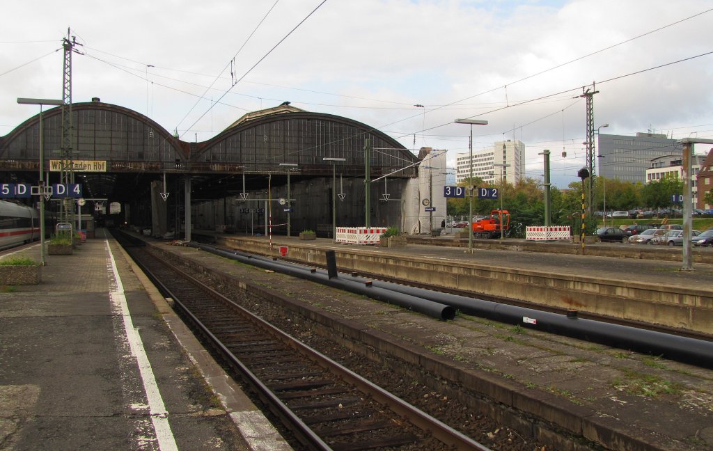 Gleis 4 und 3 in Wiesbaden Hbf; 17.10.2010