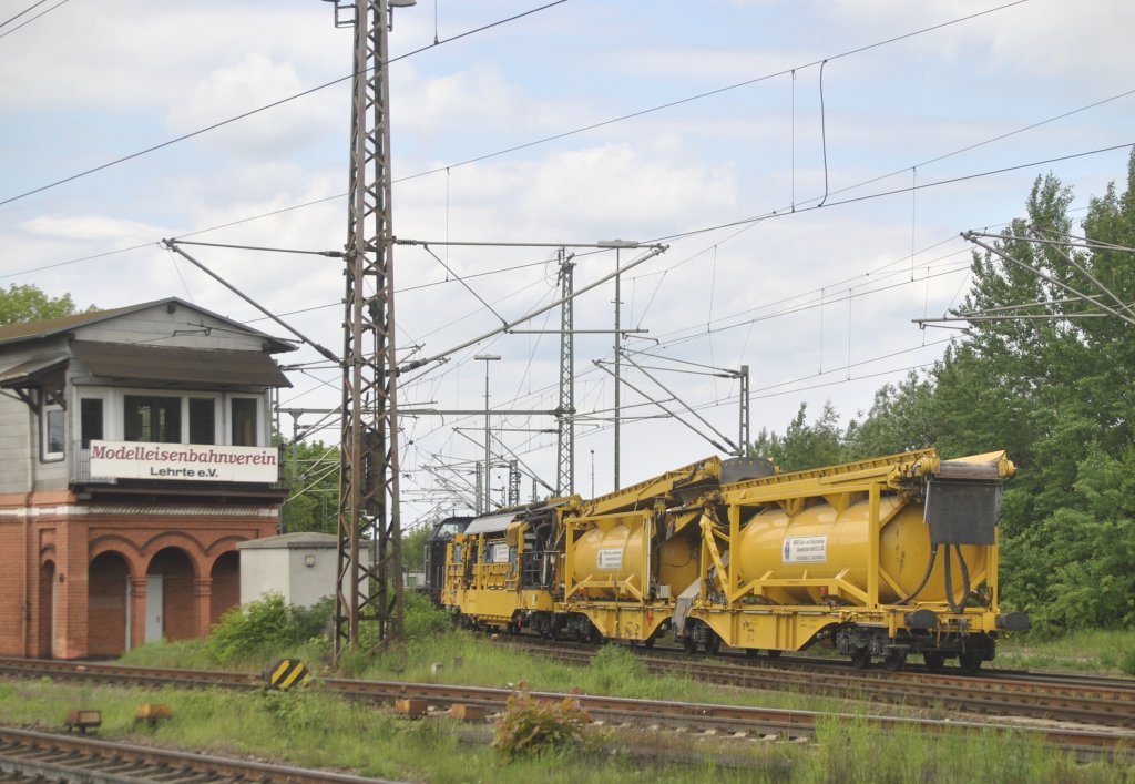 Gleisbauwagen in Lehrte am 17.05.2012.