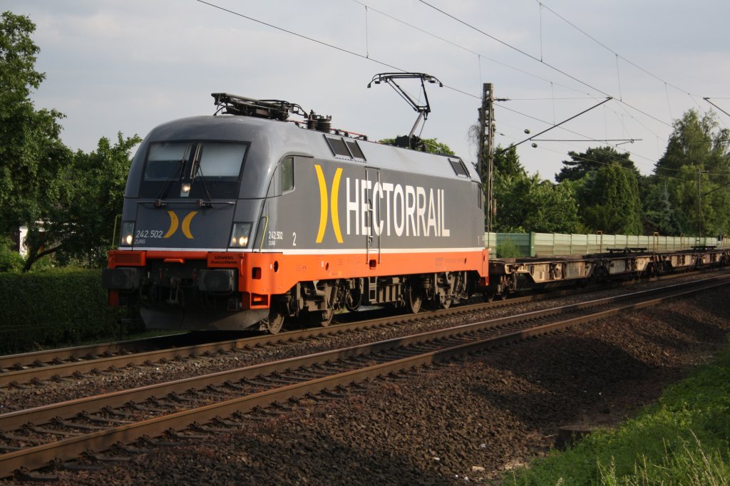 HCR 242.502  Zurg  mit einem leeren KLV Zug Rtg Duisburg in Ratingen West. 10.7.2013