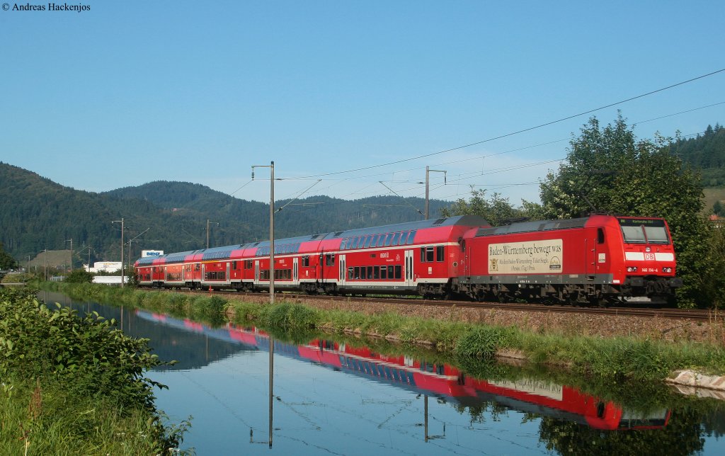 IRE 4704 (Konstanz-Karlsruhe Hbf) mit Schublok 146 114-4  am Kanal in Haslach 9.9.09