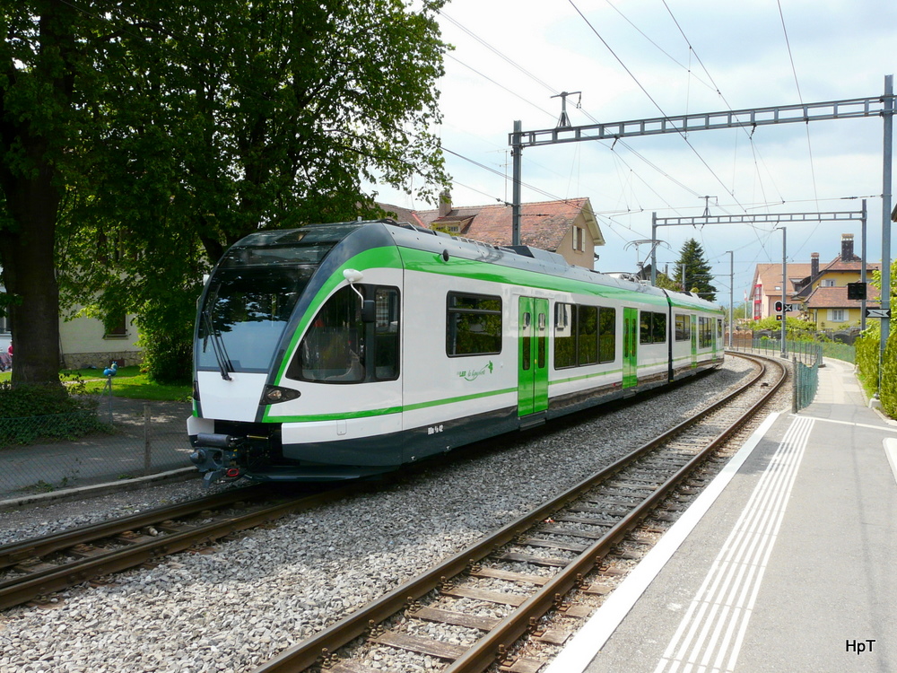 LEB - Triebwagen RBe 4/8 42 bei einer Testfahrt im Bahnhofsareal in Echallens am 19.05.2010