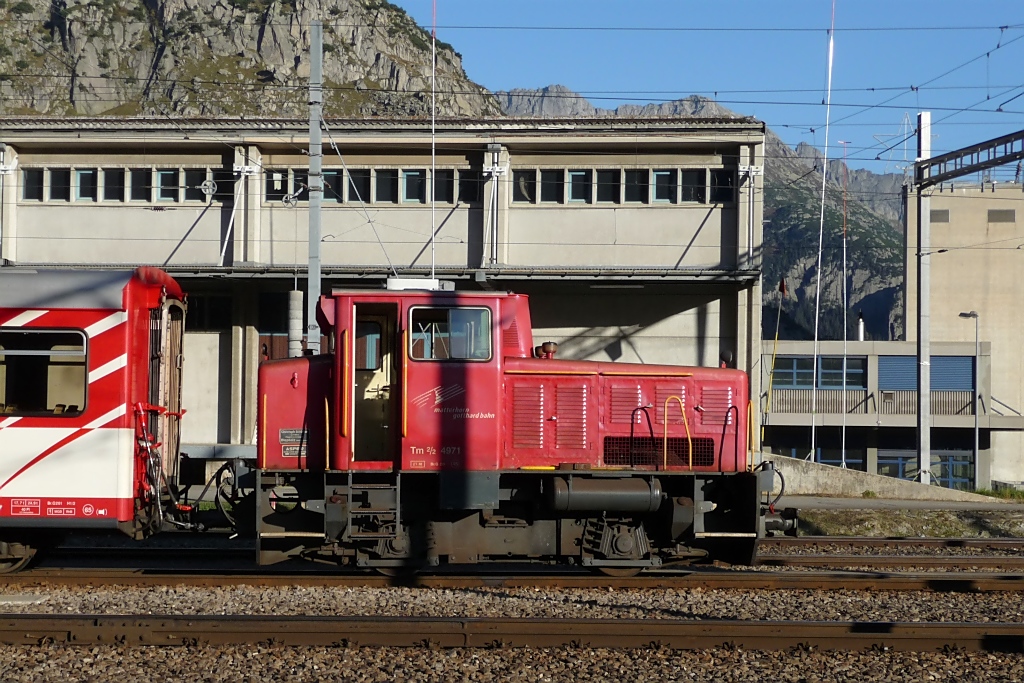 MGB Tm 2/2 4971 in Andermatt, 2.10.11