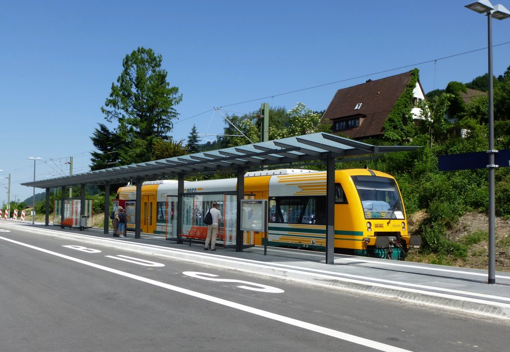 neugestalteter Endbahnhof der Mnstertalbahn im Ort Mnstertal/Schwarzwald, Juni 2013